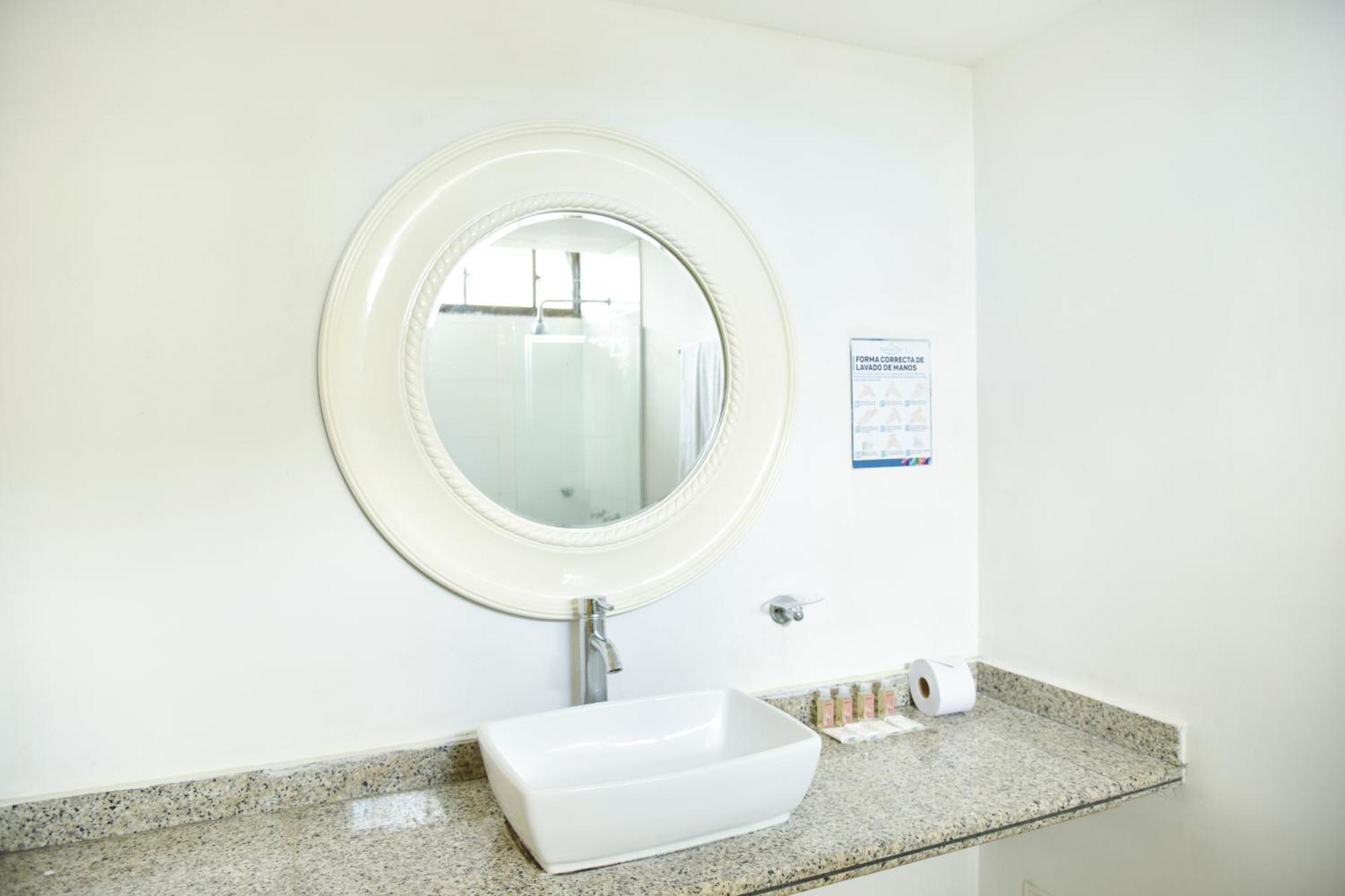 Hotel American Golf Barranquilla  Dış mekan fotoğraf