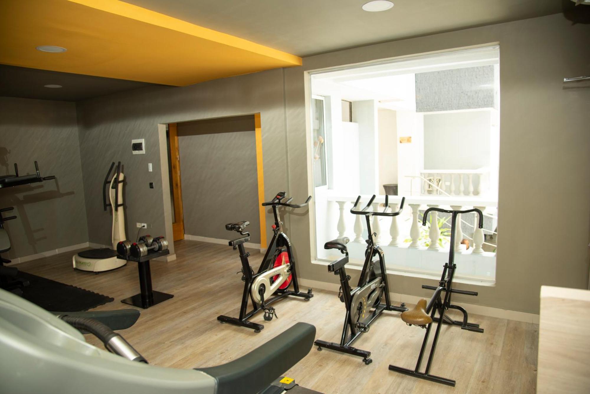 Hotel American Golf Barranquilla  Dış mekan fotoğraf